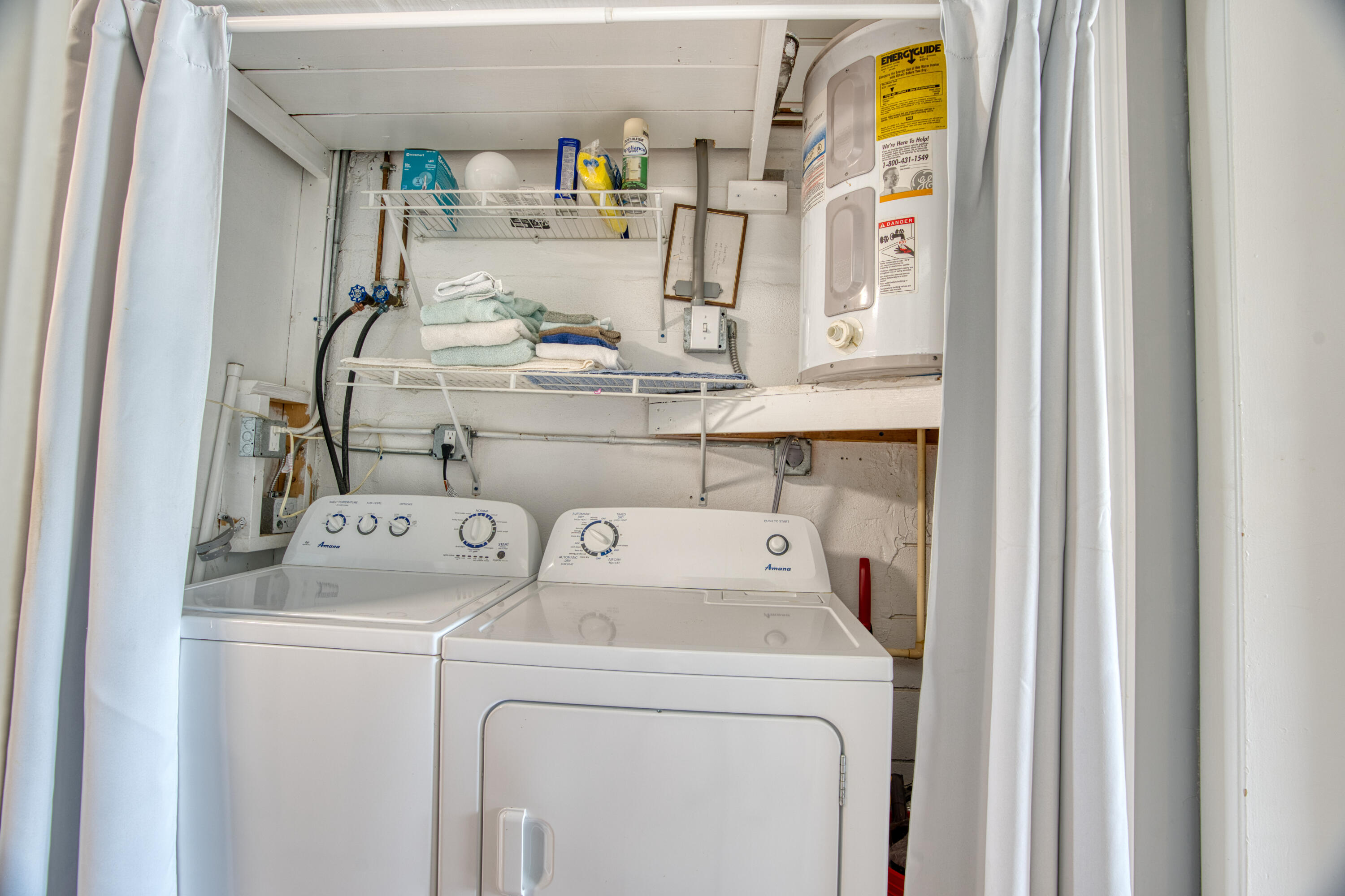 5 Sadowski Key Key Colony Beach, FL 33051 - Photo 23 of 26 a utility room with dryer and washer