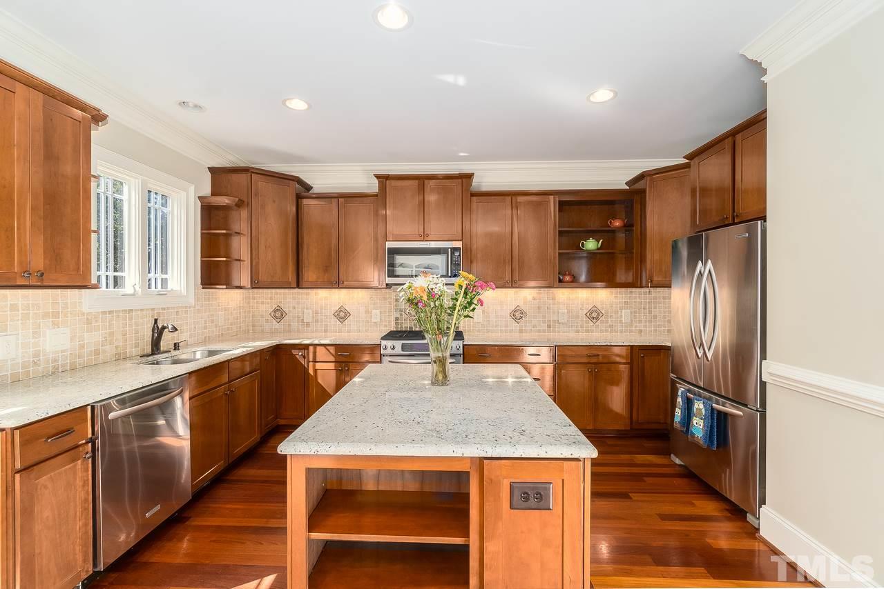 2310 Finley Ridge Lane Raleigh, NC 27615 - Photo 10 of 29