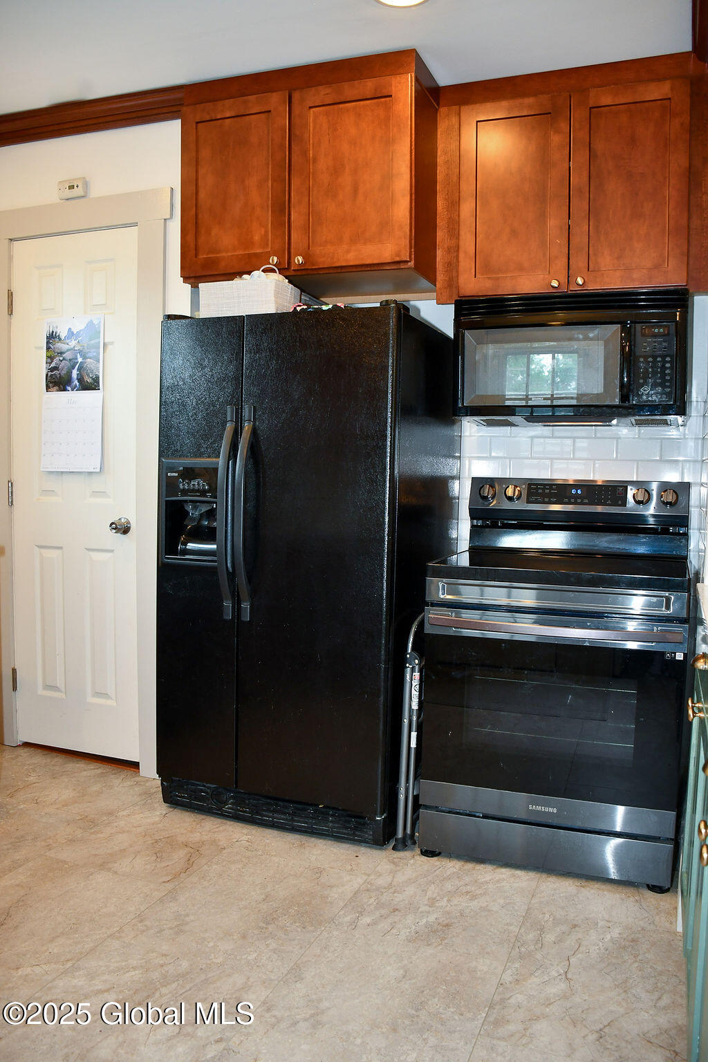 53 Menand Road Menands, NY 12204 - Photo 11 of 29 DSC_0462