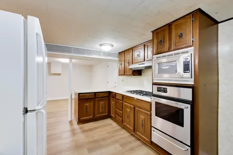 $2,800 | 8212 West Walsh Lane, Unit 1, River Grove, IL 60171