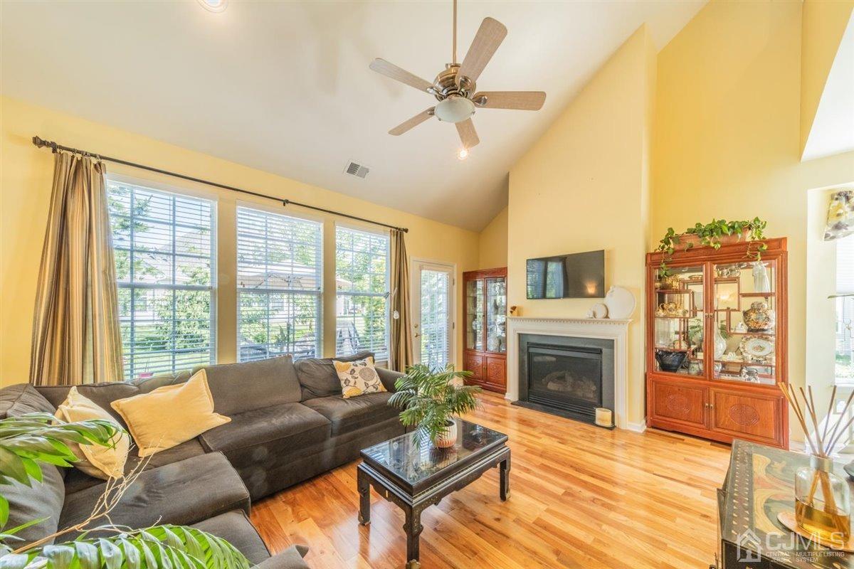 10 Pebble Creek Road Dayton, NJ 08810 - Photo 24 of 37 Gallery Image 24