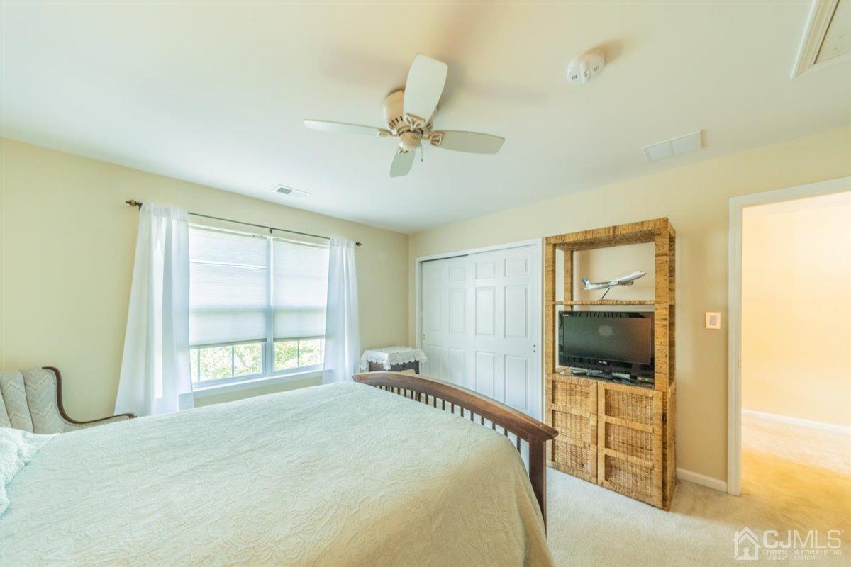 10 Pebble Creek Road Dayton, NJ 08810 - Photo 31 of 37 Gallery Image 31