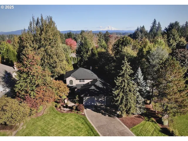 $799,900 | 2132 Southeast Douglas Place, Gresham, OR 97080