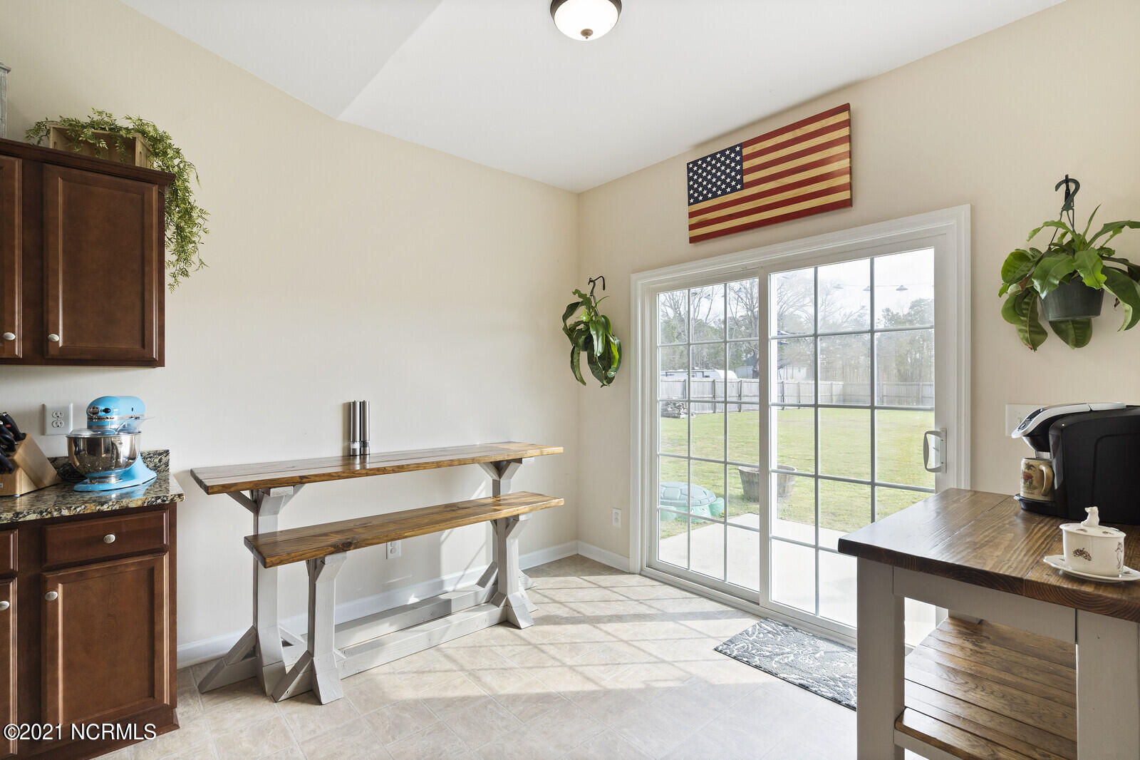 200 North Windy Ridge Road Hubert, NC 28539 - Photo 8 of 27 25_DSC03418_mls