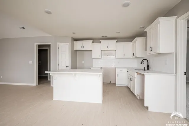 $285,950 | 908 2nd Street, Perry, KS 66073