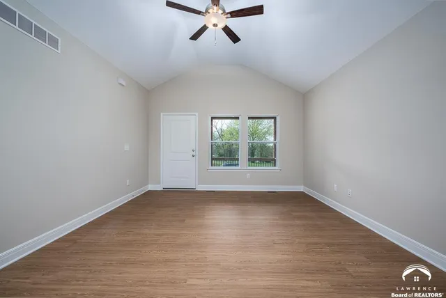 $279,950 | 908 2nd Street, Perry, KS 66073