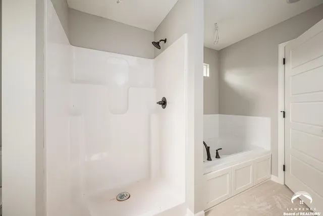 $285,950 | 908 2nd Street, Perry, KS 66073