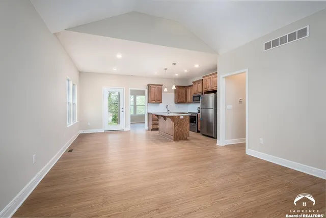 $279,950 | 908 2nd Street, Perry, KS 66073