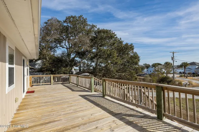 $475,000 | 7019 Sound Drive, Unit SOUTH, Emerald Isle, NC 28594