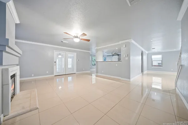 $2,350 | 11016 Forest Shower, Live Oak, TX 78233