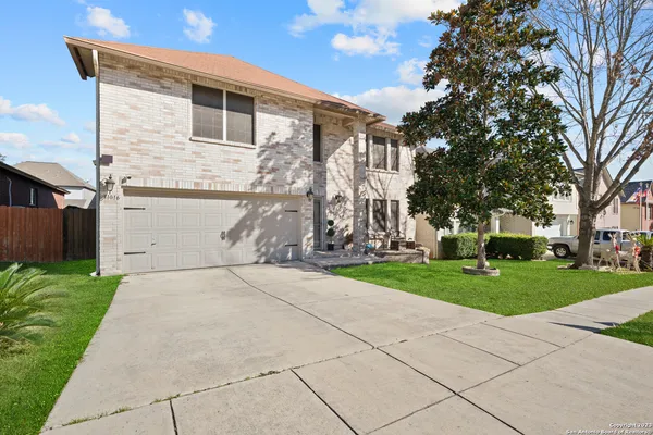 $2,350 | 11016 Forest Shower, Live Oak, TX 78233