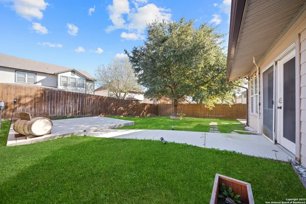 $2,350 | 11016 Forest Shower, Live Oak, TX 78233