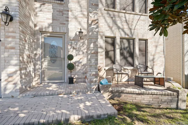 $2,350 | 11016 Forest Shower, Live Oak, TX 78233