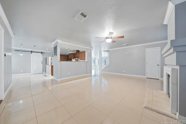 $2,350 | 11016 Forest Shower, Live Oak, TX 78233