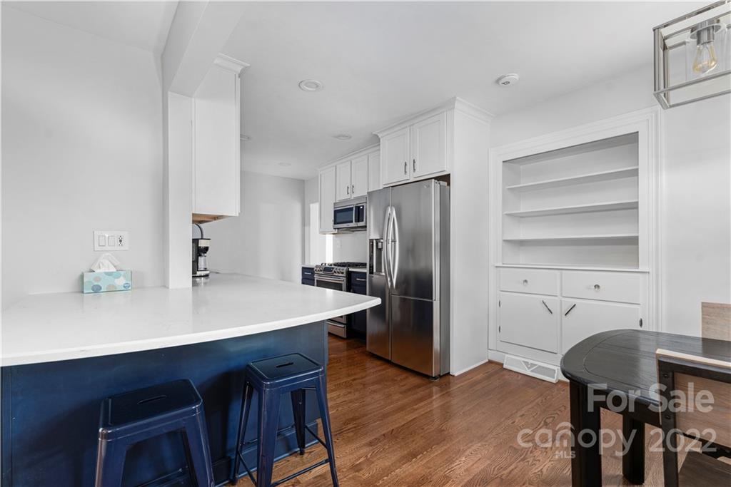 700 Silverleaf Road Charlotte, NC 28217 - Photo 12 of 30 Gallery Image 12