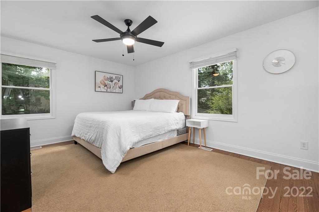 700 Silverleaf Road Charlotte, NC 28217 - Photo 16 of 30 Gallery Image 16