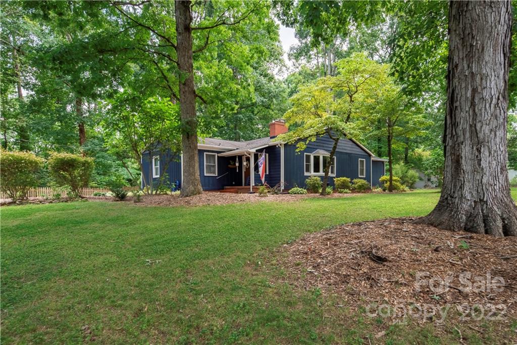 700 Silverleaf Road Charlotte, NC 28217 - Photo 2 of 30 Gallery Image 2