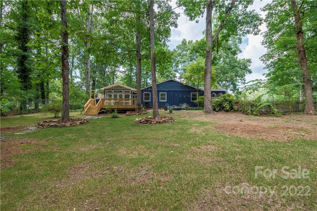 700 Silverleaf Road Charlotte, NC 28217 - Photo 7 of 30 Gallery Image 7