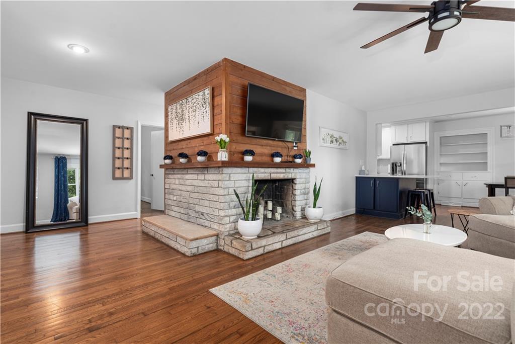 700 Silverleaf Road Charlotte, NC 28217 - Photo 9 of 30 Gallery Image 9