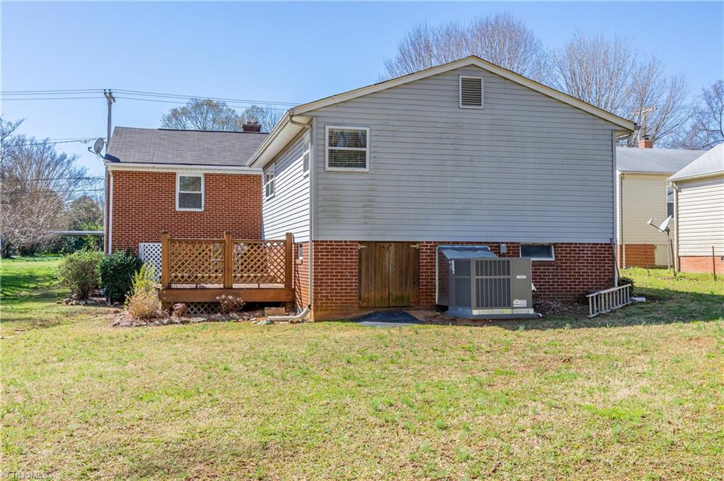 1404 Forrest Street High Point, NC 27262 - Photo 35 of 39 Rear View