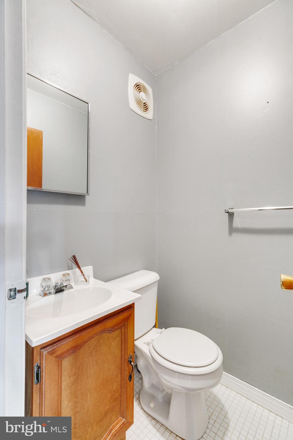 3217 Belgreen Road Philadelphia, PA 19154 - Photo 10 of 35