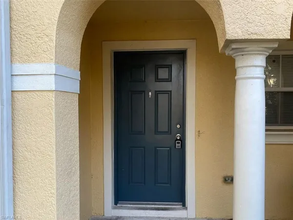 $1,800 | 10823 Great Carlisle Court, Riverview, FL 33578