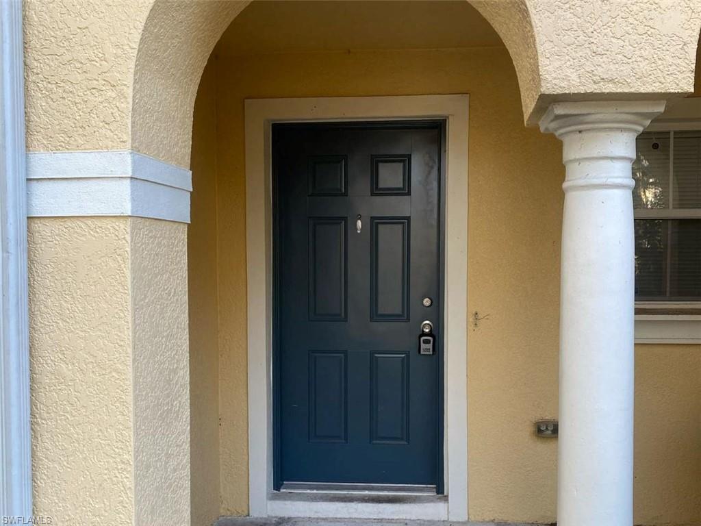 10823 Great Carlisle Court Riverview, FL 33578 - Photo 2 of 26