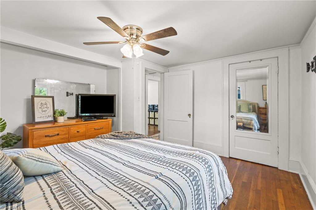 710 Delmont Street High Point, NC 27262 - Photo 25 of 50 Hardwoods throughout!