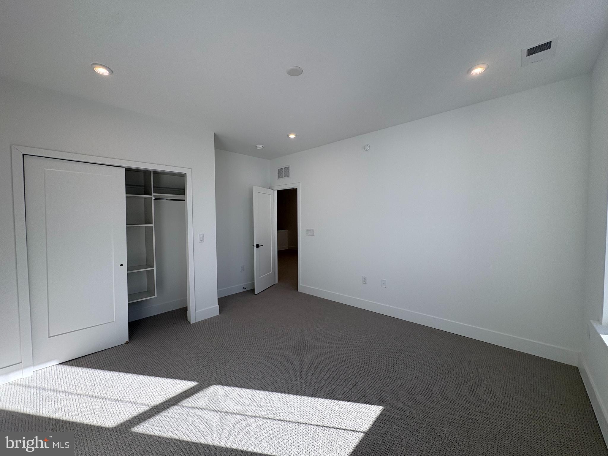 8207 Donatello Drive, Unit 872 Princeton, NJ 08540 - Photo 17 of 27