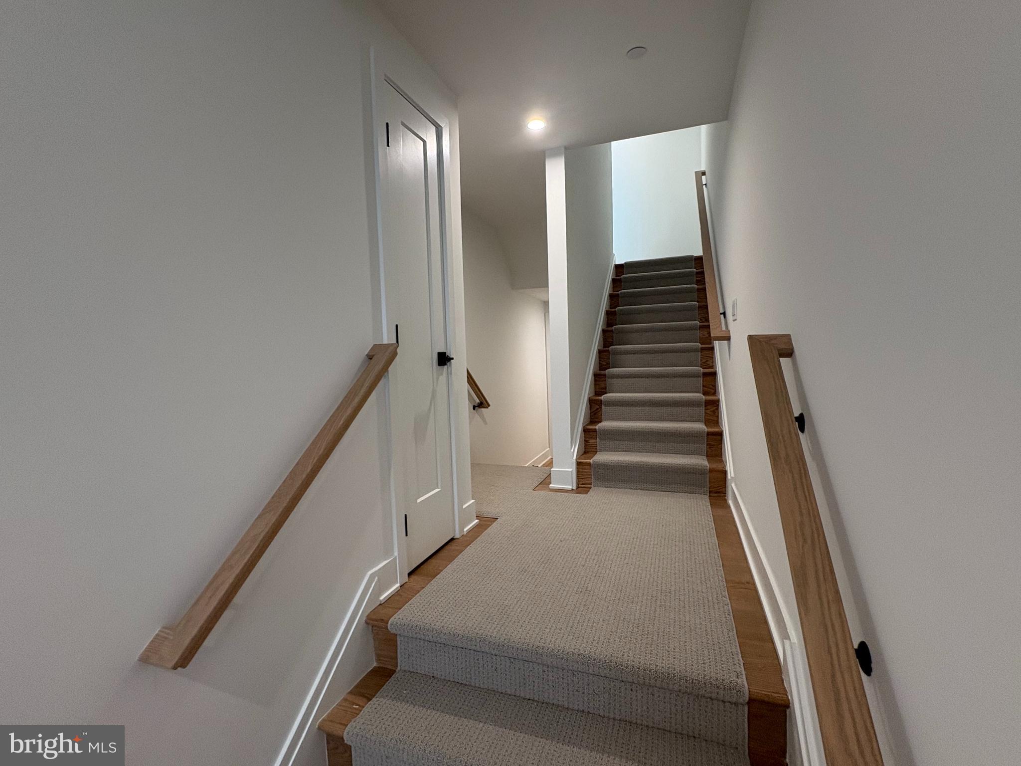 8207 Donatello Drive, Unit 872 Princeton, NJ 08540 - Photo 25 of 27 a view of entryway