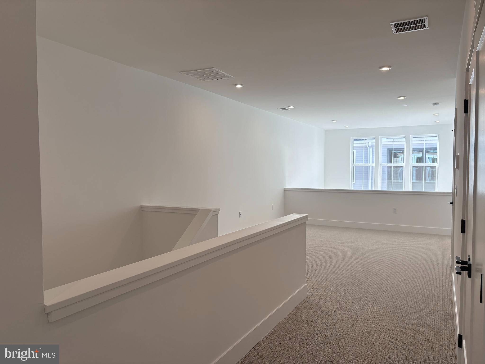 8207 Donatello Drive, Unit 872 Princeton, NJ 08540 - Photo 9 of 27 a view of an empty room