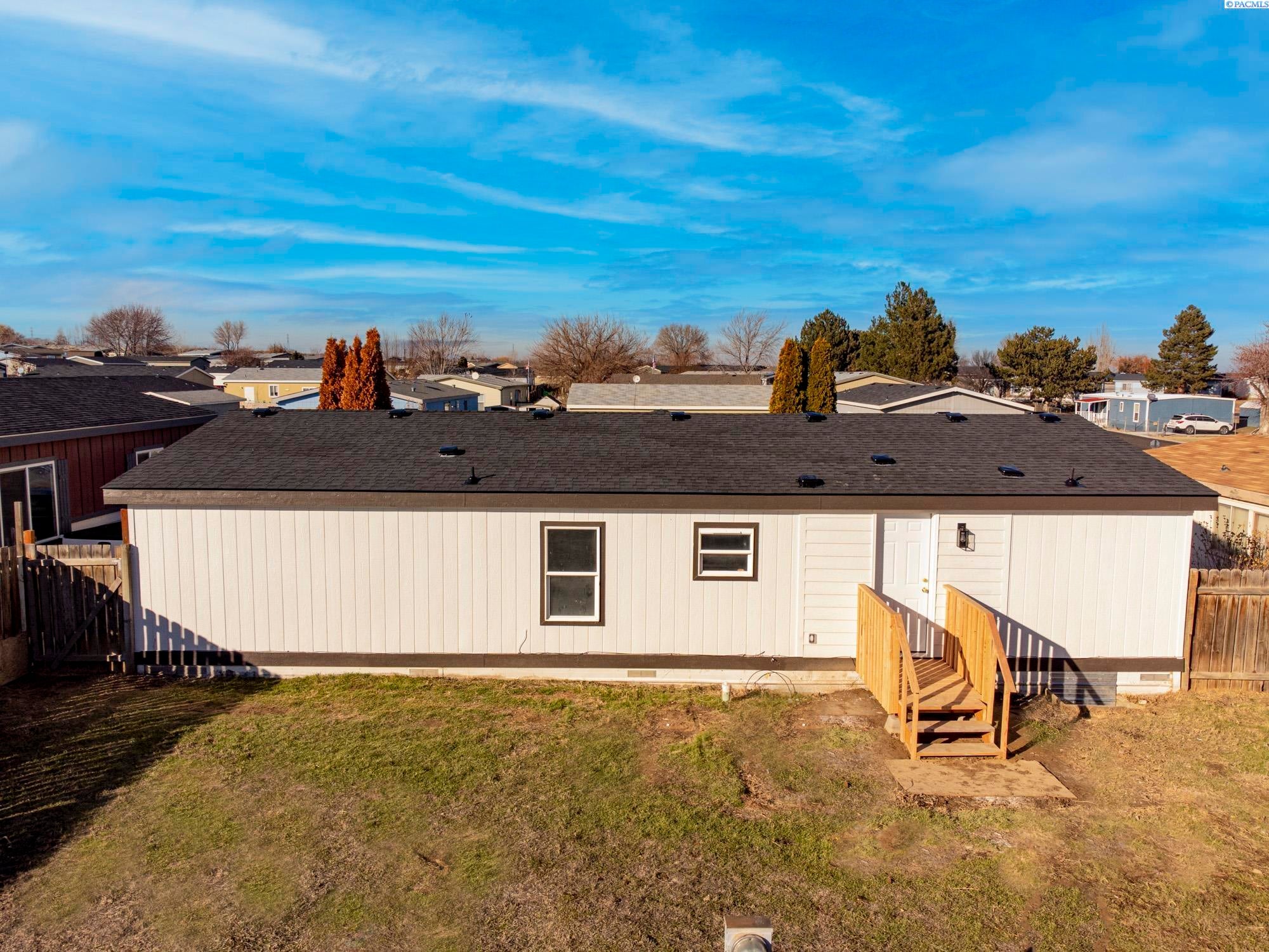 200802 East Game Farm Road, Unit 237 Kennewick, WA 99337 - Photo 3 of 17 Gallery Image 3