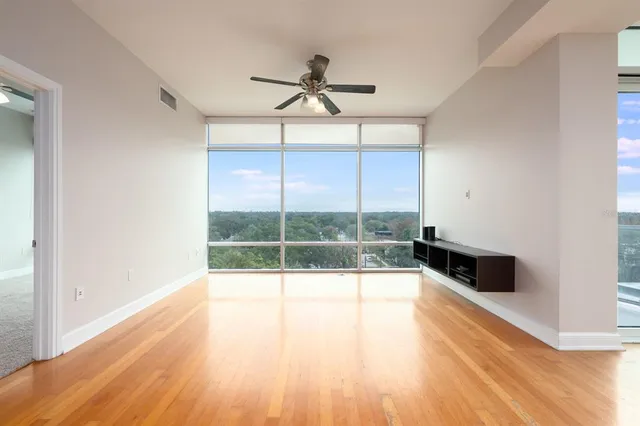 $279,900 | 101 South Eola Drive, Unit 710, Orlando, FL 32801