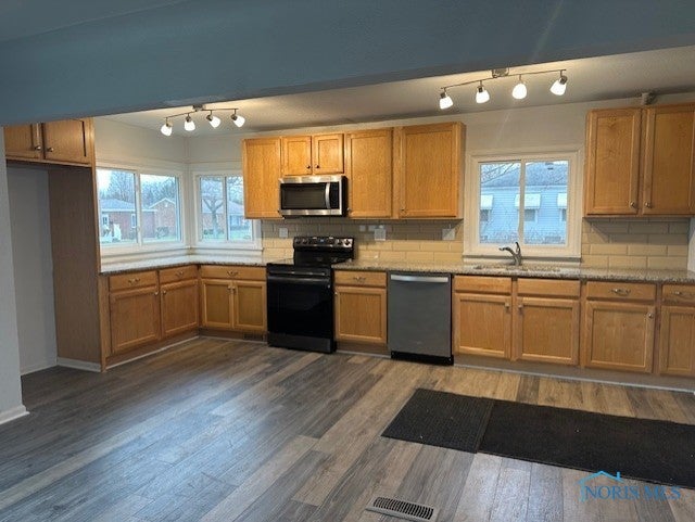 2024 Rivard Road Toledo, OH 43615 - Photo 9 of 47 Gallery Image 9