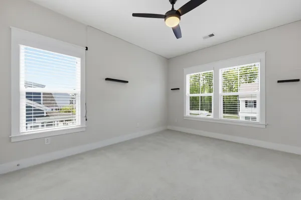 $3,100 | 236 Oak View Way, Summerville, SC 29483