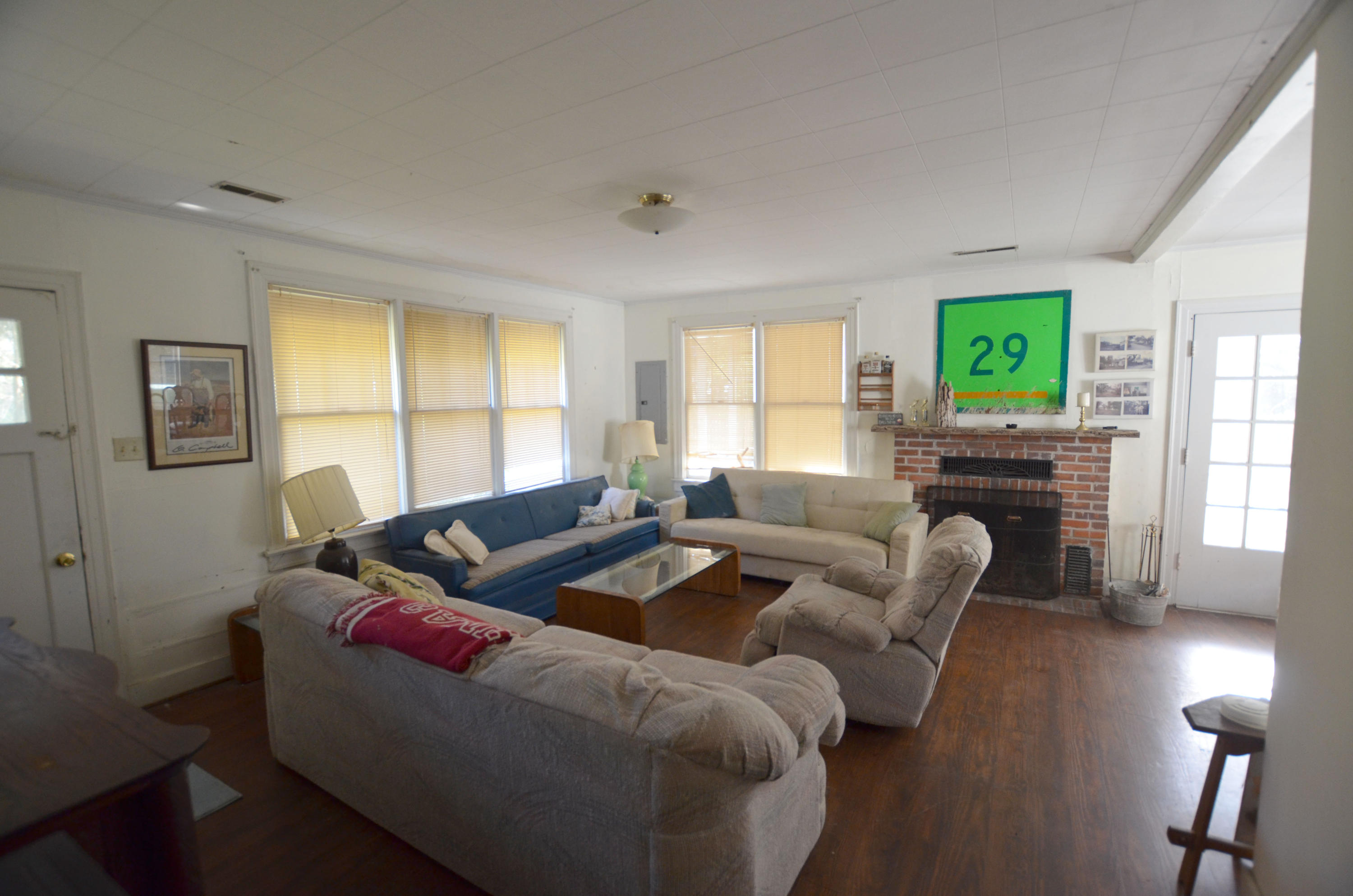316 Dupre Road McClellanville, SC 29458 - Photo 6 of 15 DSC_0018.JPG