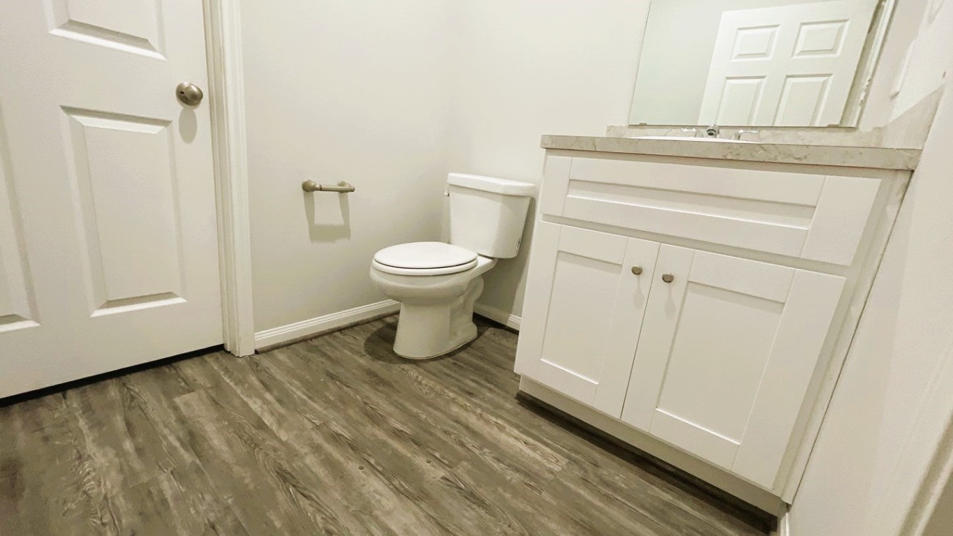 4209 Mallow Street, Unit B Houston, TX 77051 - Photo 11 of 24