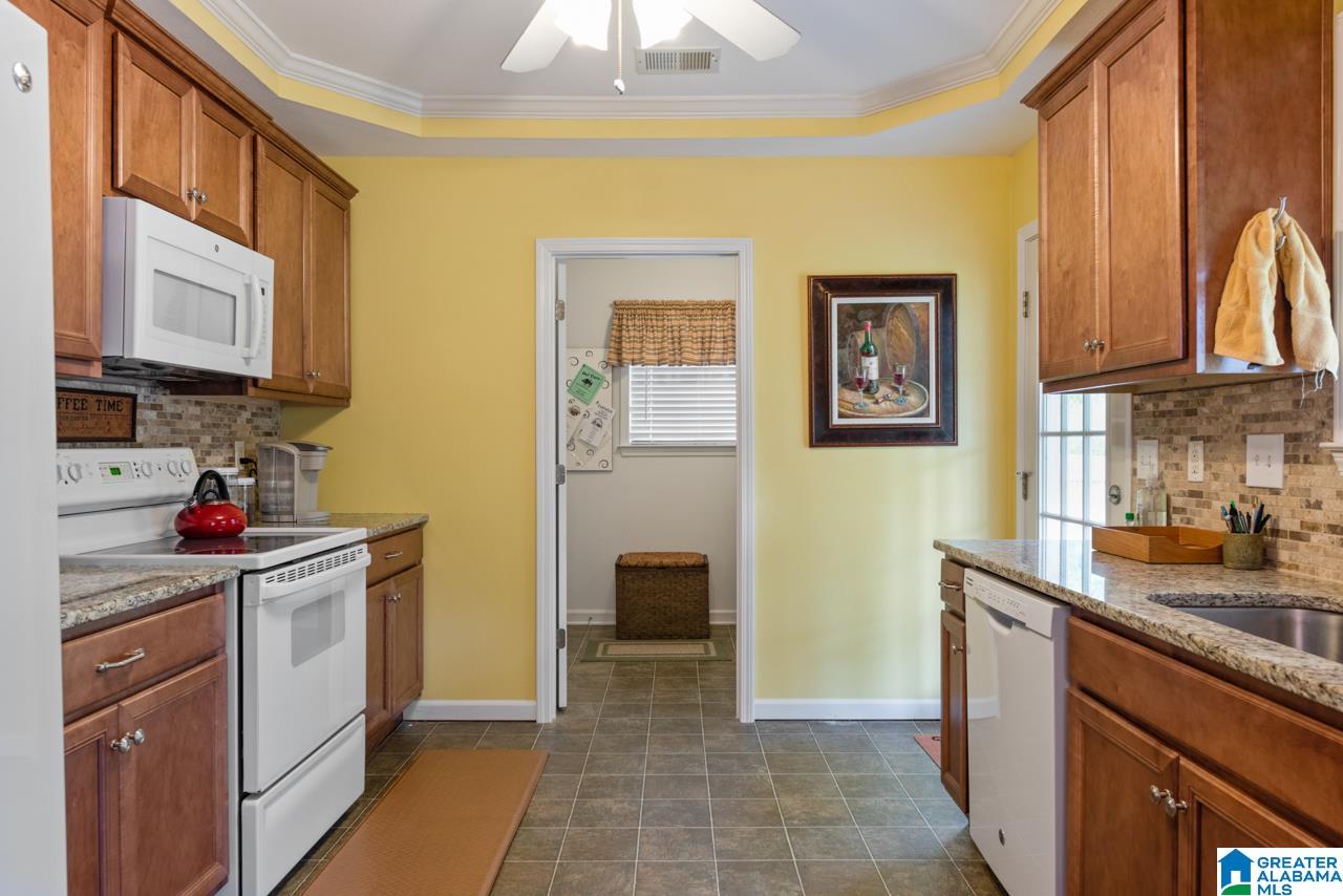112 Star View Circle Alabaster, AL 35007 - Photo 9 of 29