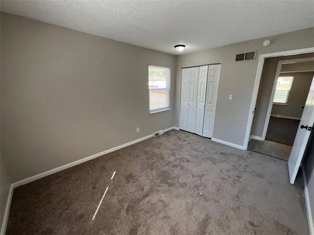 $2,045 | 1512 North Blue Mills Road, Independence, MO 64056