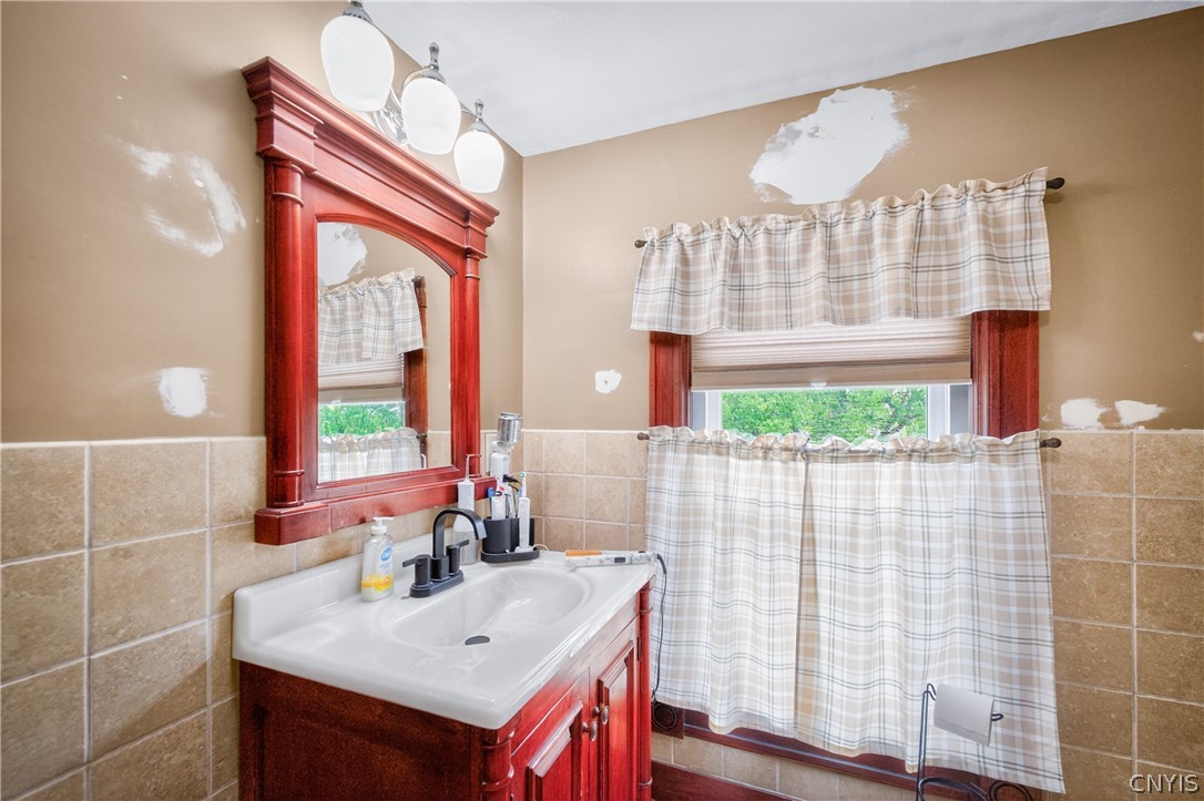 709 Calvert Street Rome, NY 13440 - Photo 21 of 45
