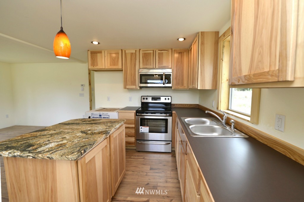 148 Greenwood Road Winthrop, WA 98862 - Photo 9 of 21 Gallery Image 9