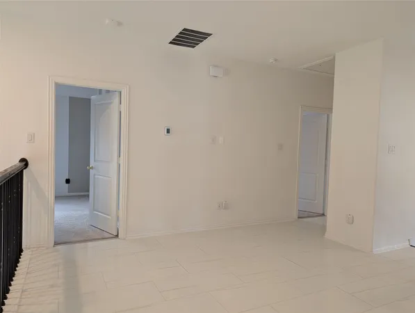 $2,800 | 10503 Dolce Lane, Rosharon, TX 77583