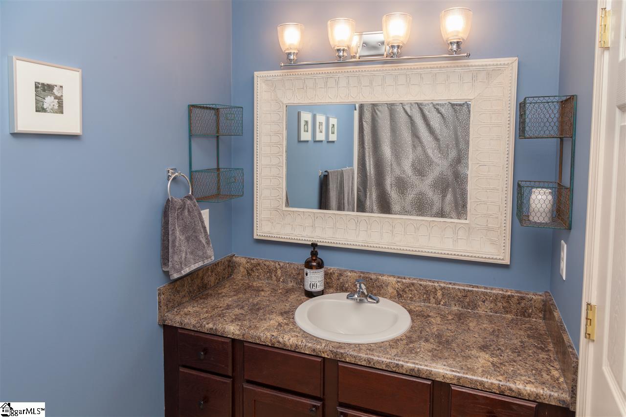 1126 East Lee Road Taylors, SC 29687 - Photo 19 of 24 Gallery Image 19