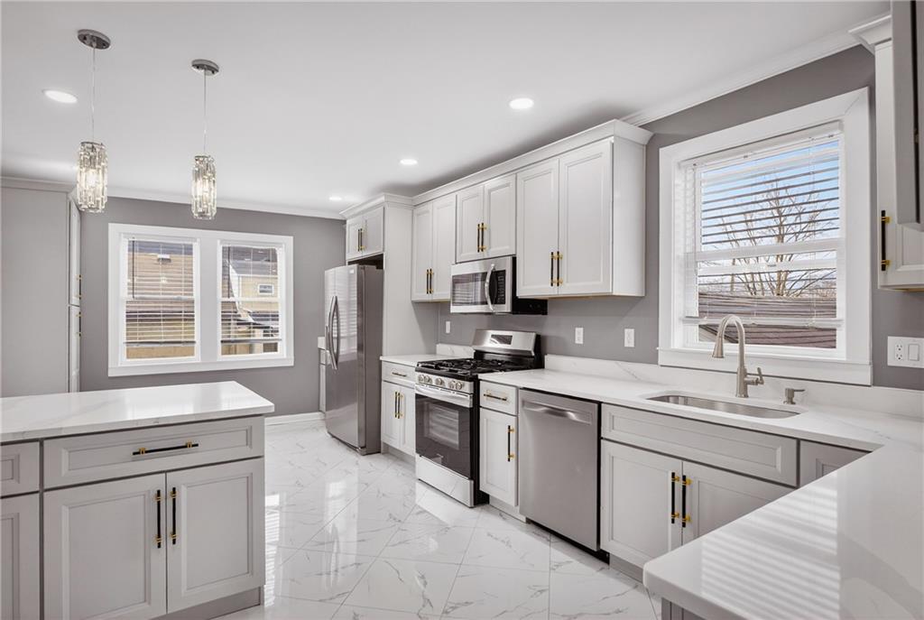 2195 Lenz Avenue Ambridge, PA 15003 - Photo 18 of 50