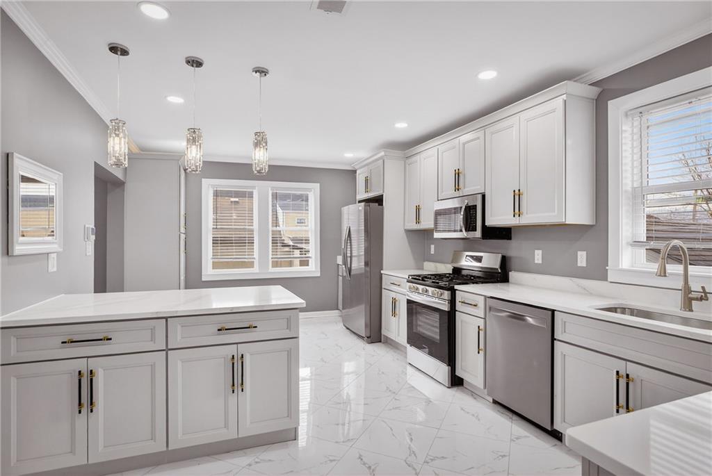 2195 Lenz Avenue Ambridge, PA 15003 - Photo 19 of 50