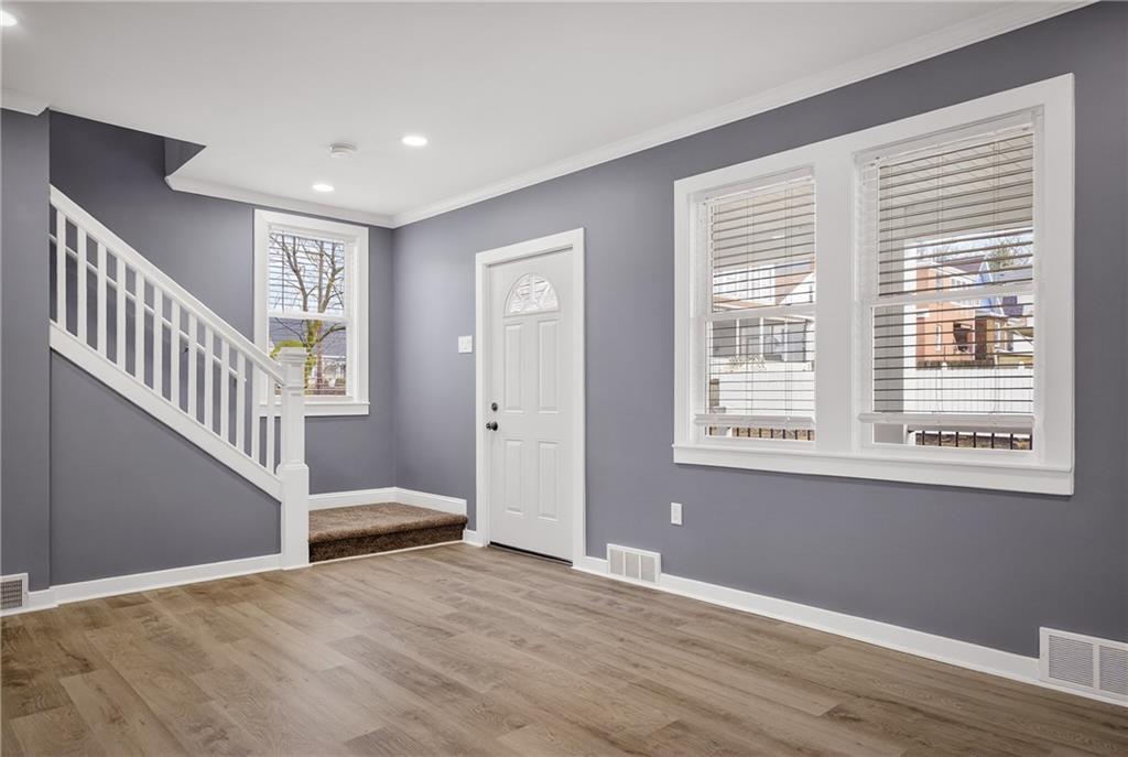 2195 Lenz Avenue Ambridge, PA 15003 - Photo 9 of 50