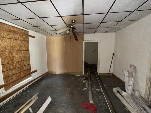 $60,000 | 709 West Navasota Street, Groesbeck, TX 76642