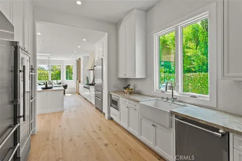 $7,995,000 | 38 Royal St George Road, Newport Beach, CA 92660