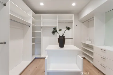 a close view of sink