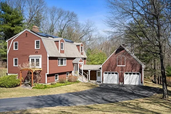 $879,900 | 9 Cyndy Lane, Millbury, MA 01527